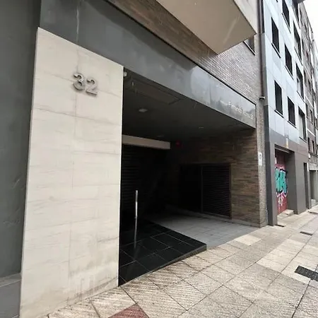 Aura Oviedo,atico Con Garaje 604c By R2r Consulting Apartment